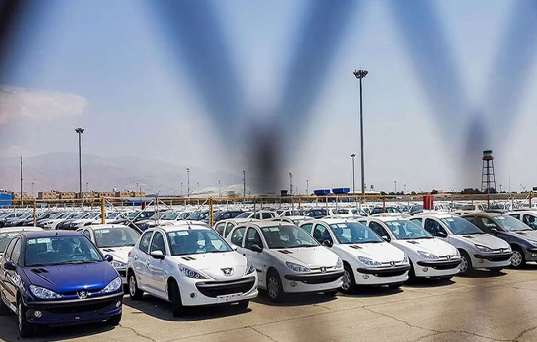 ابطال بیش از ۸۰ پروانه نمایشگاه خودرو در تهران/ بازار خودرو همچنان در رکود است
