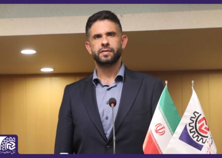 به نیرویی که در شرایط سخت فروشگاه را ترک کرده اجازه برگشت به کار نخواهیم داد/ قیمت ها افزایشی نداشته/ شاهرخ شریفی: به اخبار منفی توجه نکنید