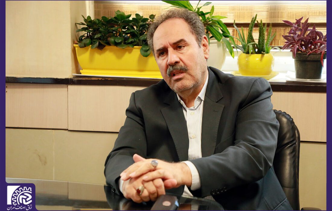عرق جبینش را کسبه در ۴۶ سال ریختند تا فروشگاه های بزرگ نانش را در عرض چهار سال بخورند!/ آقای پزشکیان بفرمایید رودررو با ما صحبت کنید