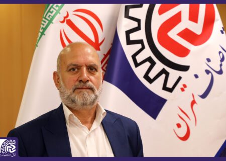 در جنگ ۱۲ روزه هیچ اختلالی در تولید پارچه نداشتیم اما برخی تولیدکنندگان پارچه چندین بار، قیمت را افزایش داده اند!/ لباس فرم مدارس به موقع در اختیار مصرف کننده قرار می گیرد