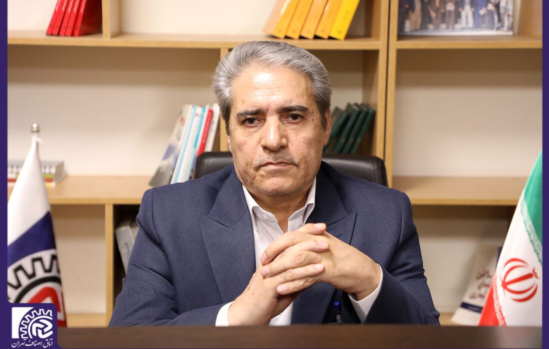 بازار اغذیه‌فروشان متعارف و امنیت برقرار است/ تولیدات داخل افزایش قیمت نداشتند/ با همکاری اتاق اصناف تهران قیمت نان را مدیریت می‌کنیم
