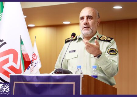 بازاریان، پیروزِ جنگ اقتصادی بودند/ واحدهای صنفی، وحدت و همدلی را به جامعه تزریق کردند/ حمایت همه جانبه از فعالین اقتصادی