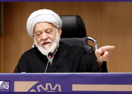 بازاریان در جنگ ۱۲ روزه، خیال شوم دشمن را باطل کردند/ استفاده از ظرفیت های مجمع تشخیص مصلحت نظام برای کمک به اصناف