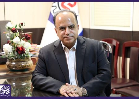 با خرد جمعی، اتحاد و همدلی مشکلات استانی هنرصنعت طلا و جواهر را پیگیری خواهیم کرد