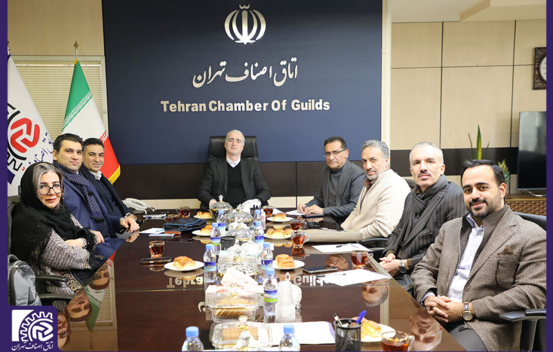 با تمام توان تلاش خواهم کرد گرهی از کار صنوف باز شود/ استفاده از ظرفیت های اتاق، در انتقال موضوعات مطروحه به نهادها، ارگان ها و وزارتخانه های مربوطه در راس کار است