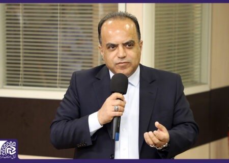 از کاهش 45 درصدی تقاضا تا تعطیلی و کاهش فعالیت کارگاه های تولیدی/ حالِ هنرصنعت طلا خوب نیست