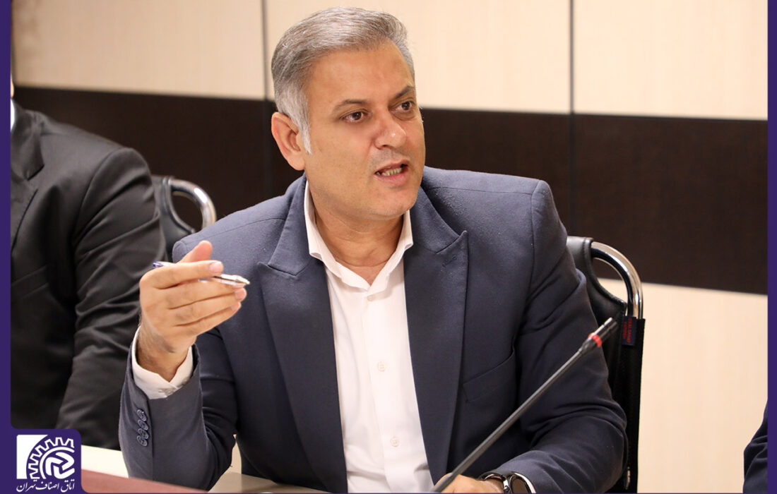 نوسان قیمت کالاها ارتباطی به کمبود کالا ندارد