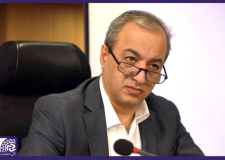 از نظارتِ احساسی فاصله بگیریم