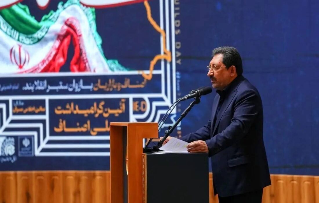 اصناف در خط مقدم حفظ آرامش بازار و اجرای سیاستهای ملی قرار دارند