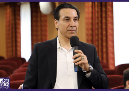 تاب‌آوری زنجیره تامین چاپخانه‎ داران محدود است/ باید بخشی از سخت‌گیری‌ها کنار گذاشته شود