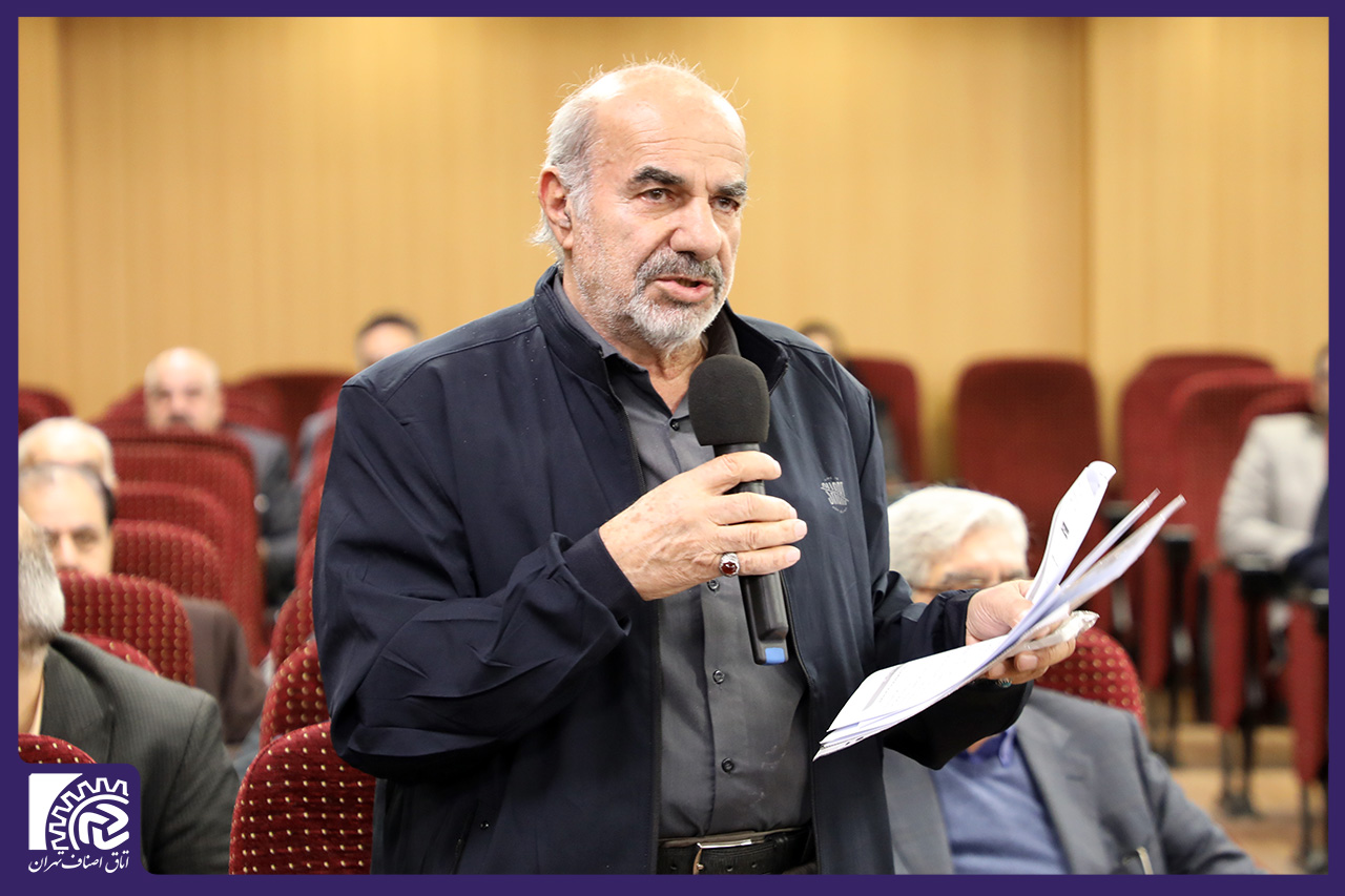 کار آهنکاران تهران هنوز بعد از جنگ آغاز نشده!/ گرانی آهن کار را قفل کرد