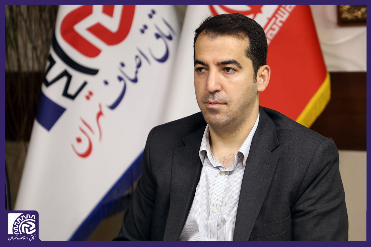 گفت و گوی محمد ولدخانی، رئیس اتحادیه بنکداران پارچه تهران با رادیو تهران